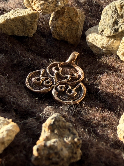 La Tène Swirl – bronze