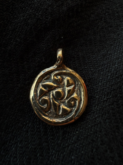 La Tène Triskel – bronze (small) - Image 2