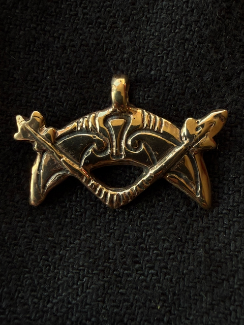 Crescent V-Rod – bronze - Image 3